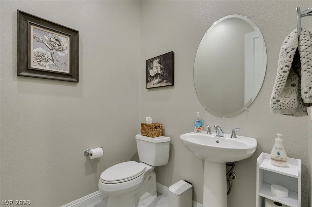 7326 Winesburg, Las Vegas, NV 89166