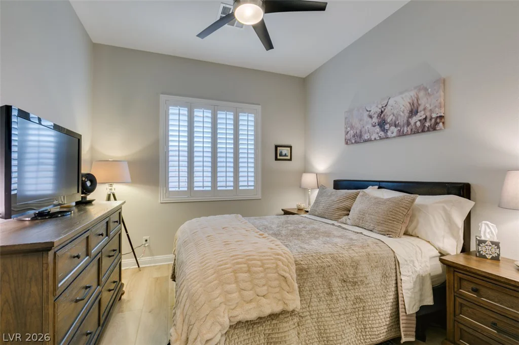 7326 Winesburg, Las Vegas, NV 89166