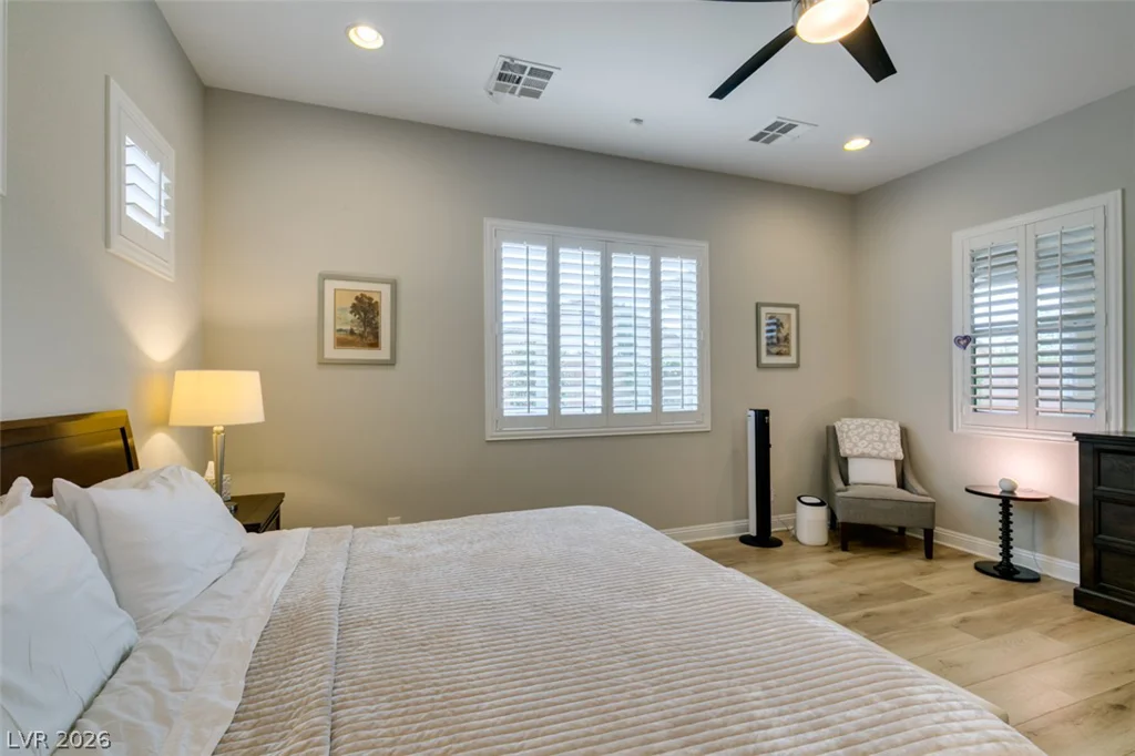 7326 Winesburg, Las Vegas, NV 89166