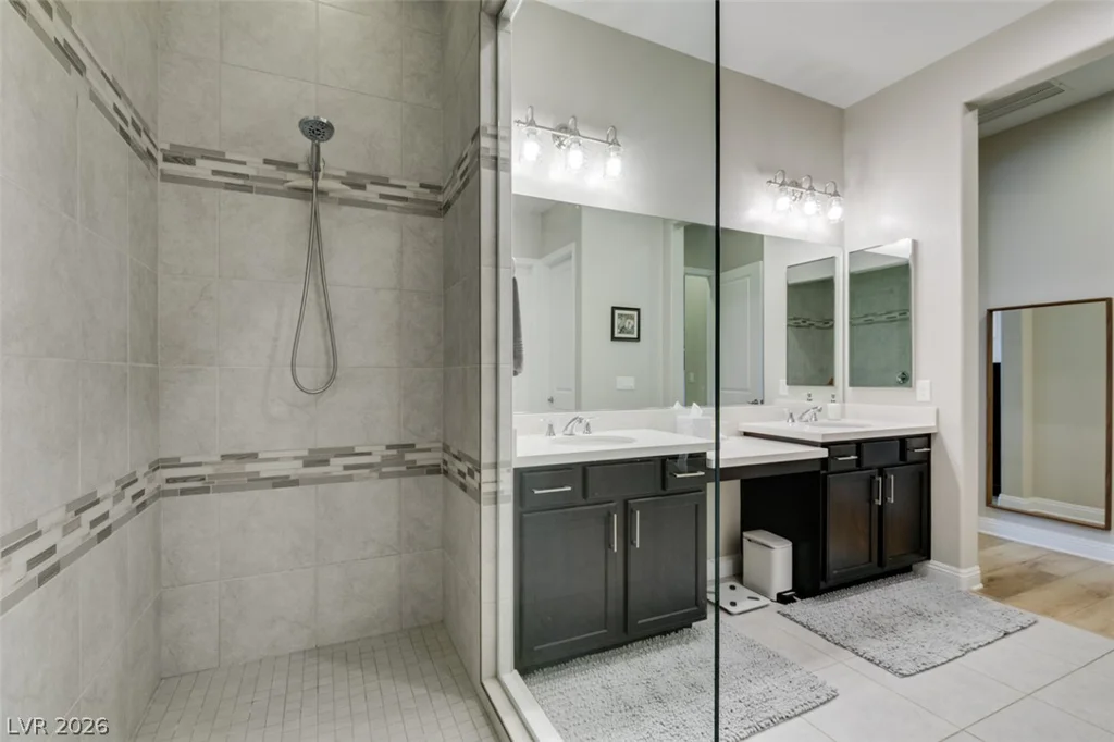 7326 Winesburg, Las Vegas, NV 89166