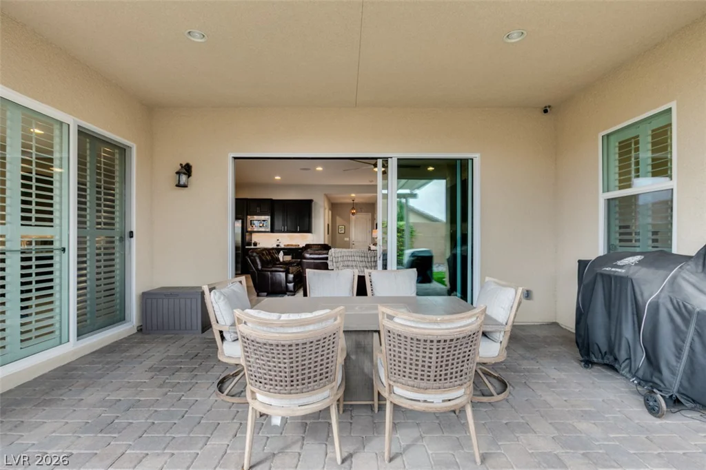 7326 Winesburg, Las Vegas, NV 89166