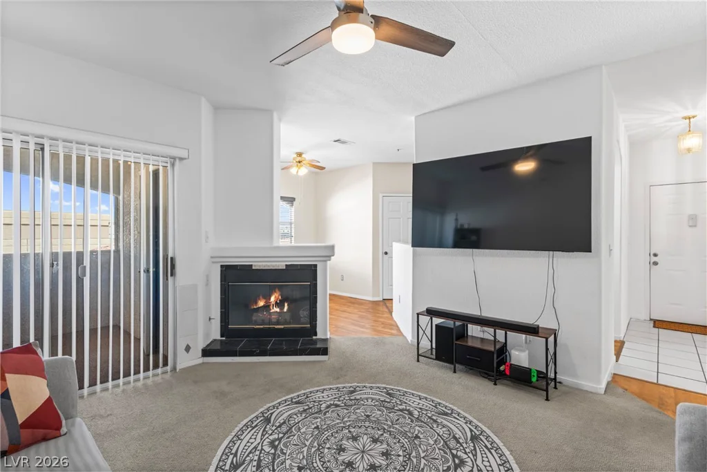 6480 Annie Oakley, Las Vegas, NV 89120