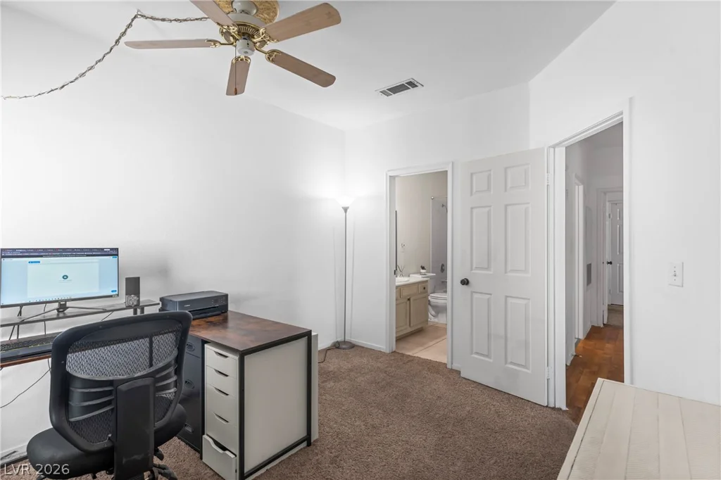 6480 Annie Oakley, Las Vegas, NV 89120