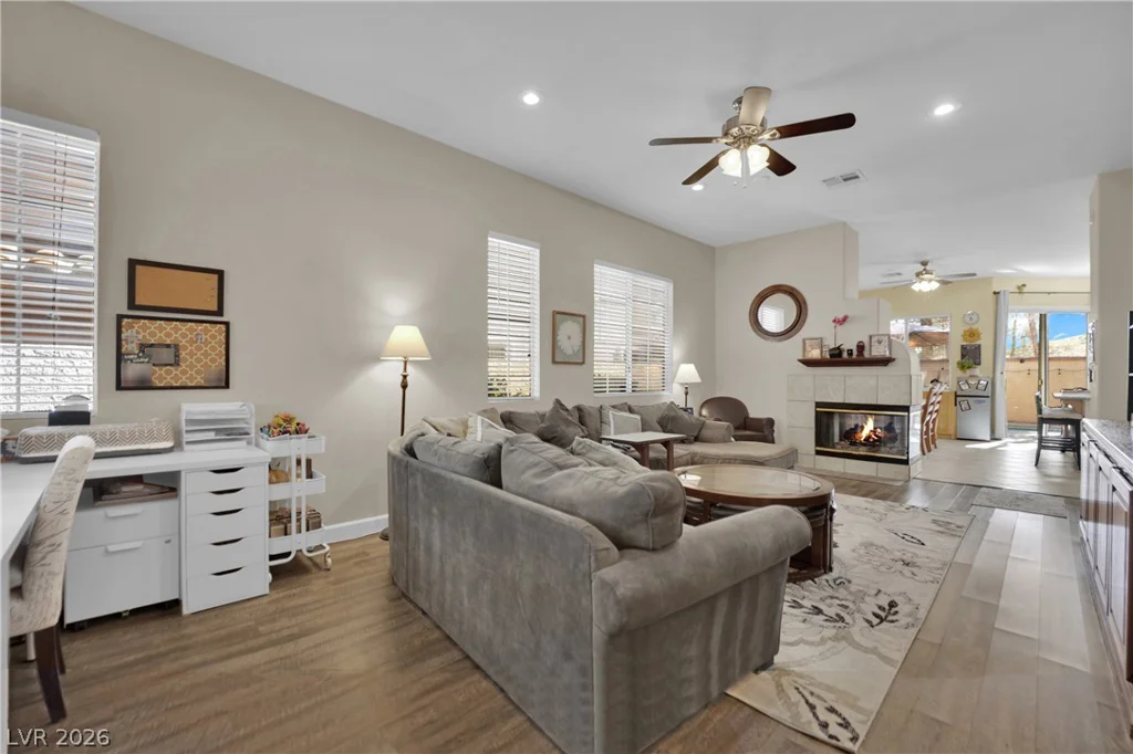 10133 Snow Crest, Las Vegas, NV 89134