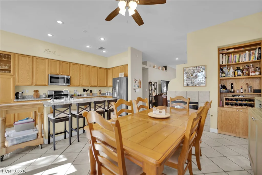 10133 Snow Crest, Las Vegas, NV 89134