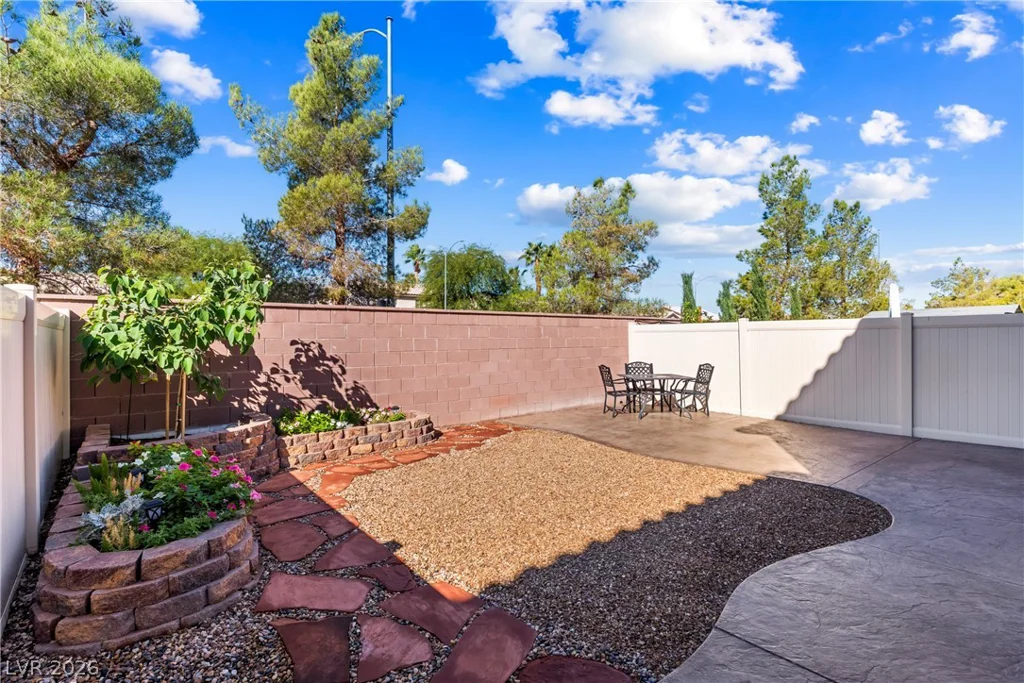 3353 Nicki Cometa, North Las Vegas, NV 89032