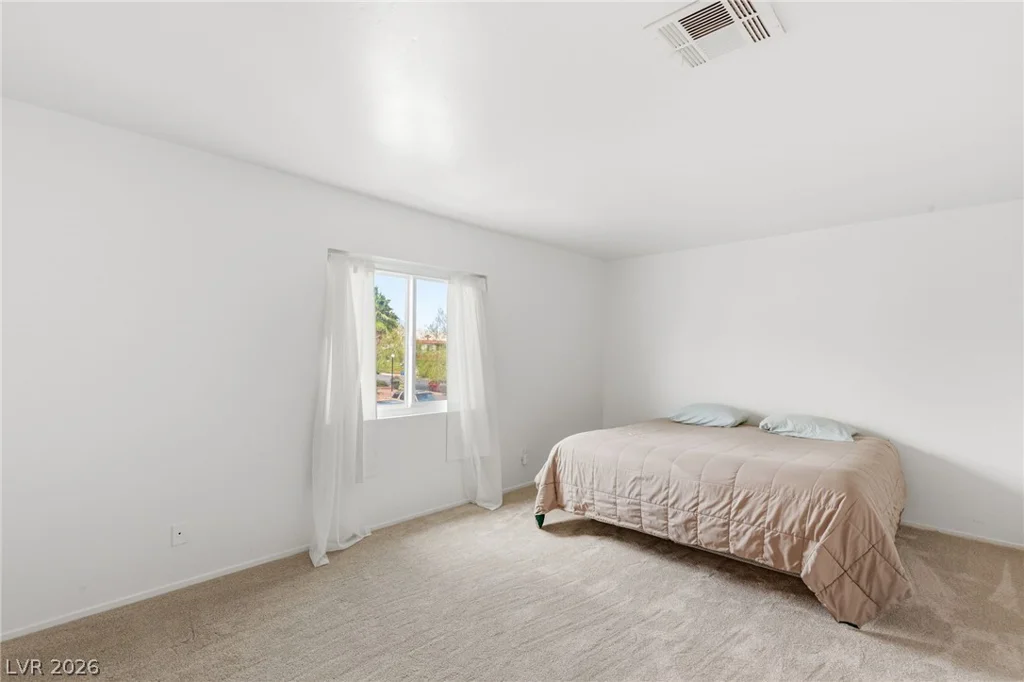 1101 Willow Tree, Las Vegas, NV 89128
