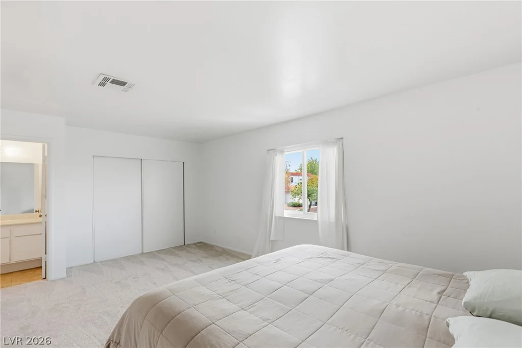 1101 Willow Tree, Las Vegas, NV 89128