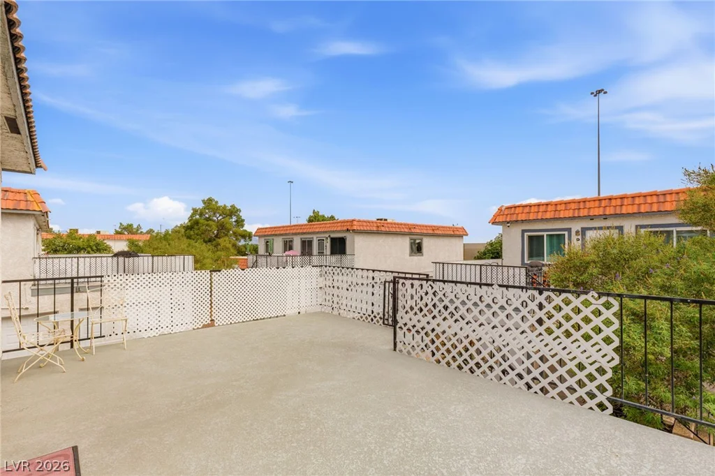 1101 Willow Tree, Las Vegas, NV 89128