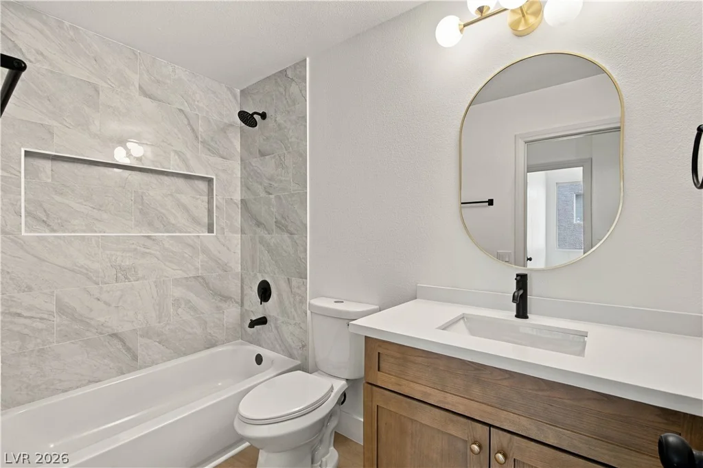 1149 Coral Desert, Las Vegas, NV 89123