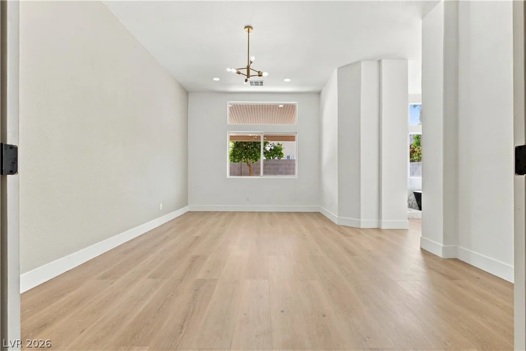 1149 Coral Desert, Las Vegas, NV 89123
