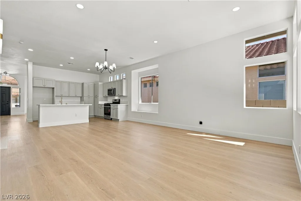 1149 Coral Desert, Las Vegas, NV 89123