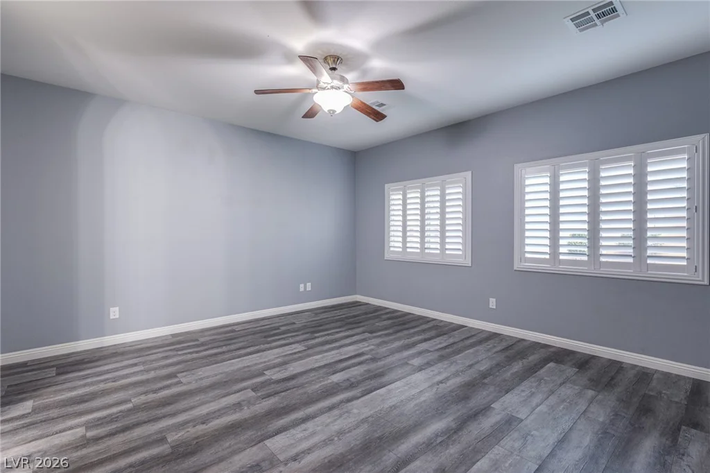 8121 Crushed Velvet, Las Vegas, NV 89166