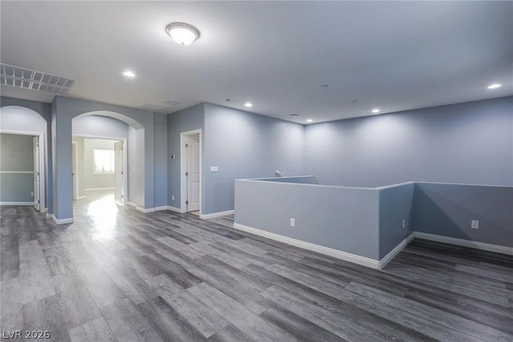 8121 Crushed Velvet, Las Vegas, NV 89166