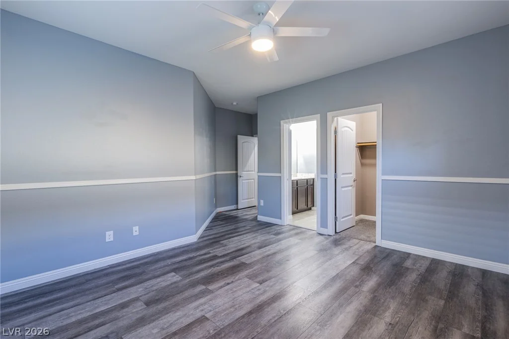 8121 Crushed Velvet, Las Vegas, NV 89166