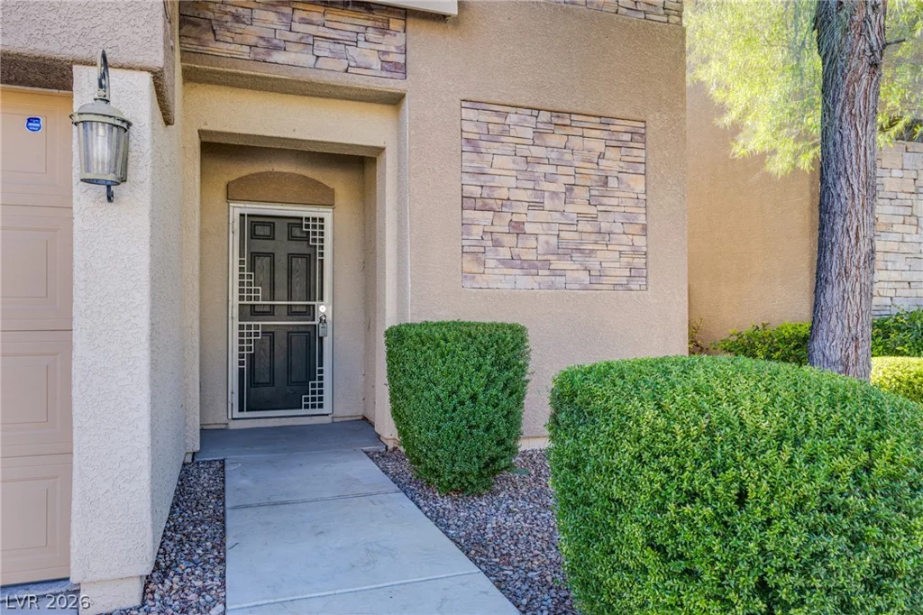 8121 Crushed Velvet, Las Vegas, NV 89166