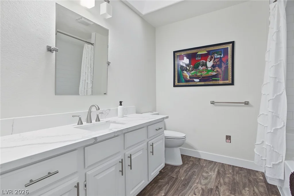 2851 Valley View, Las Vegas, NV 89102