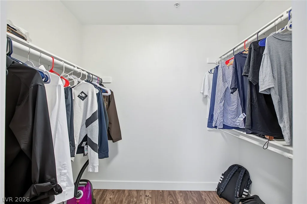 2851 Valley View, Las Vegas, NV 89102