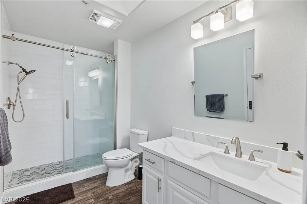 2851 Valley View, Las Vegas, NV 89102