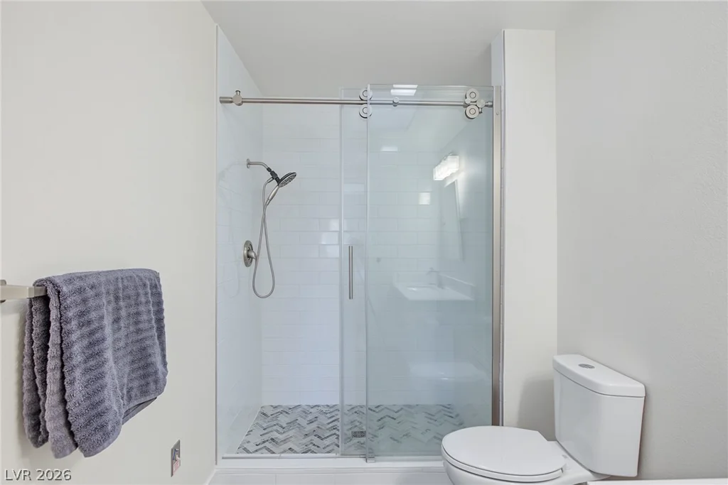 2851 Valley View, Las Vegas, NV 89102