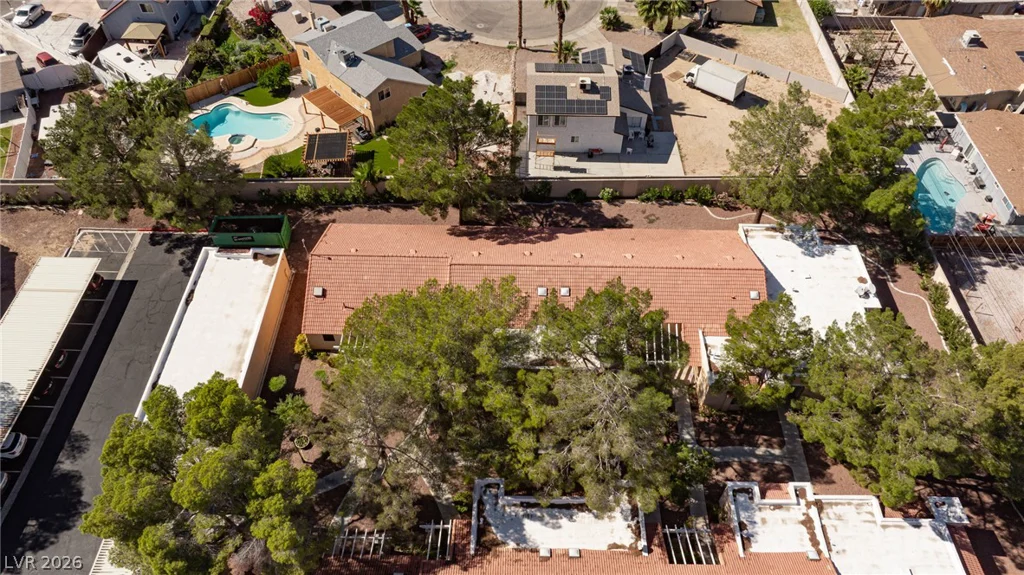 2851 Valley View, Las Vegas, NV 89102