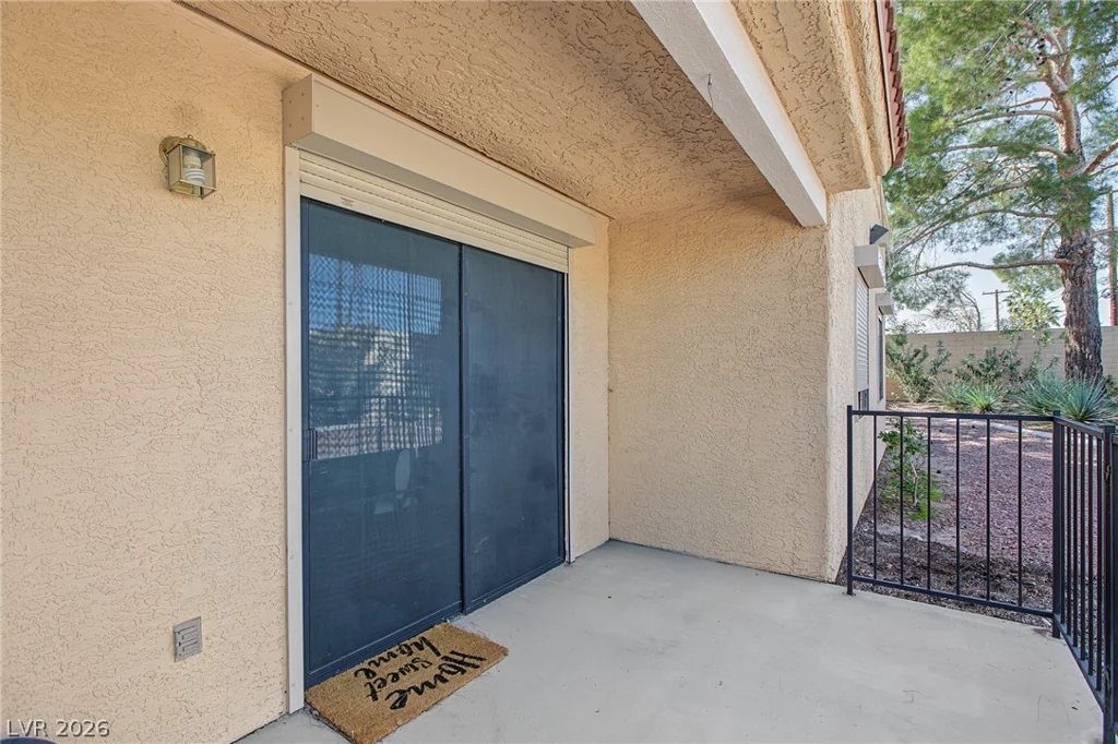 2851 Valley View, Las Vegas, NV 89102