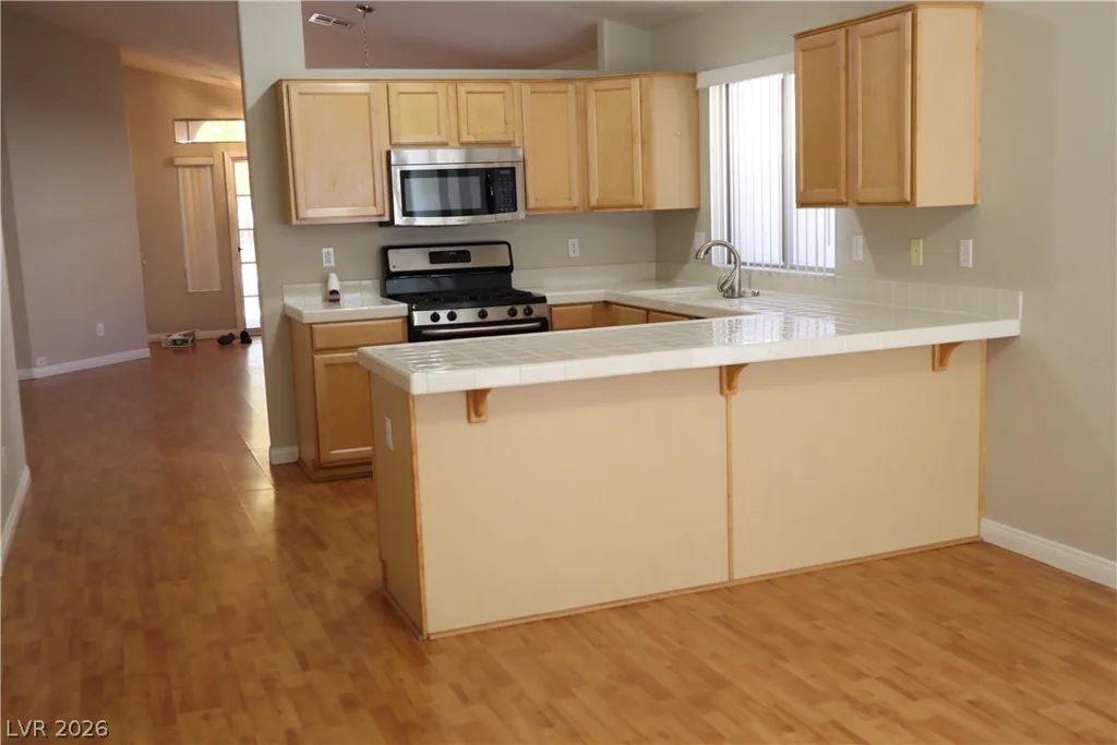 2580 Spruce Creek, Las Vegas, NV 89135