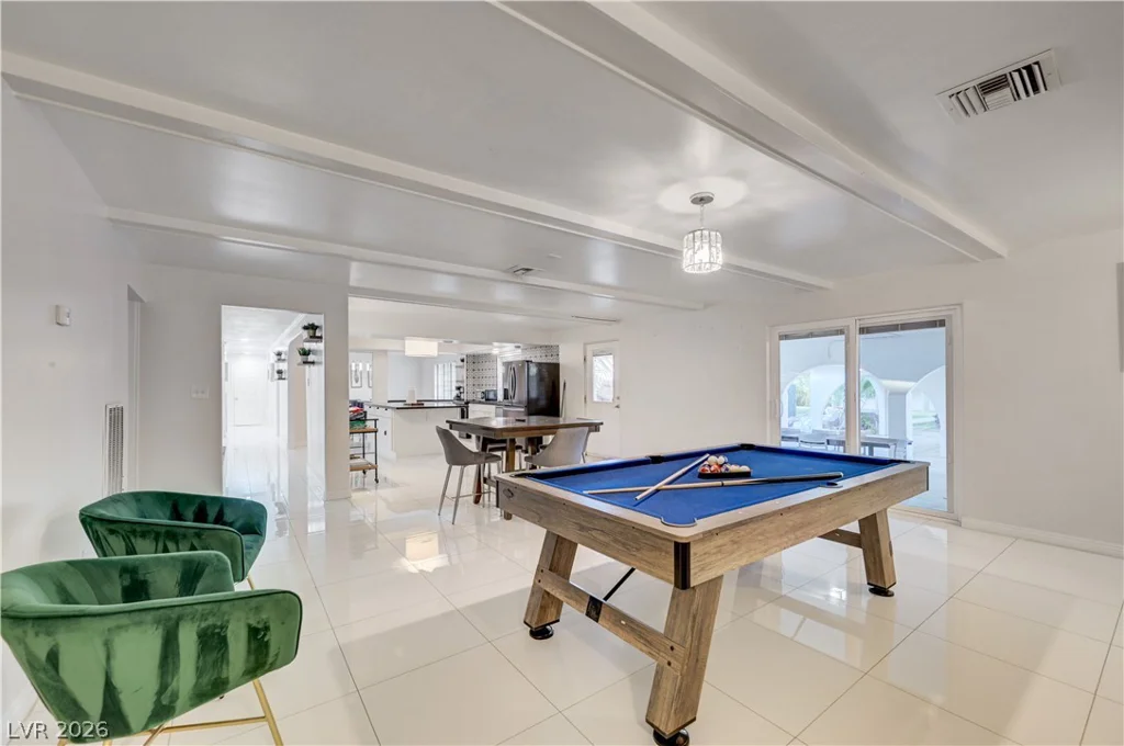 2926 Eldorado, Las Vegas, NV 89120