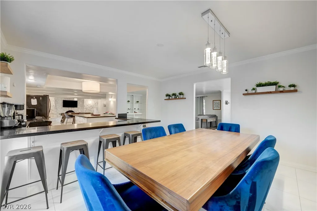 2926 Eldorado, Las Vegas, NV 89120
