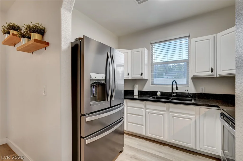 2926 Eldorado, Las Vegas, NV 89120