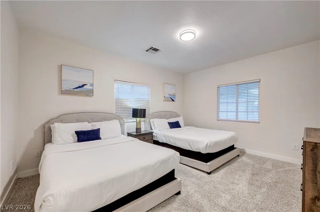 2926 Eldorado, Las Vegas, NV 89120