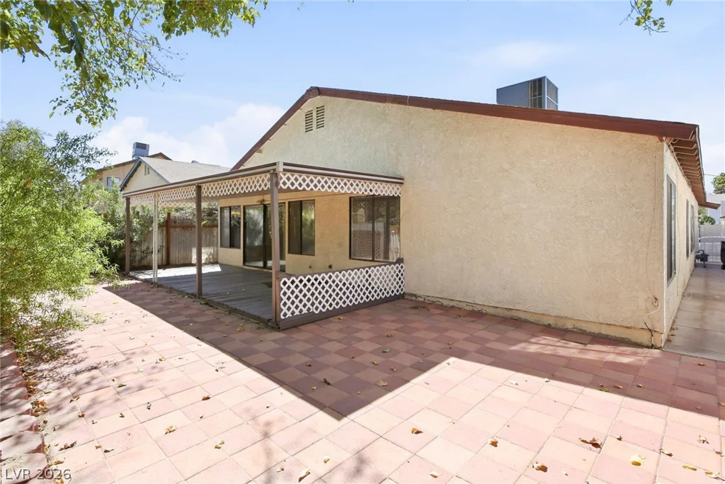 4830 Mountain Valley, Las Vegas, NV 89121