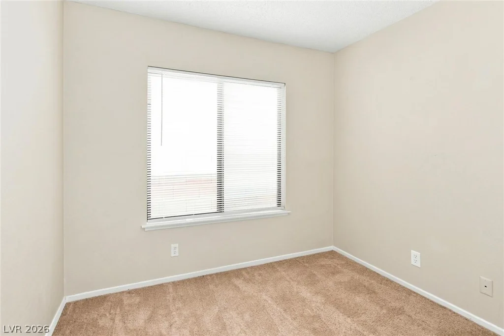 4830 Mountain Valley, Las Vegas, NV 89121