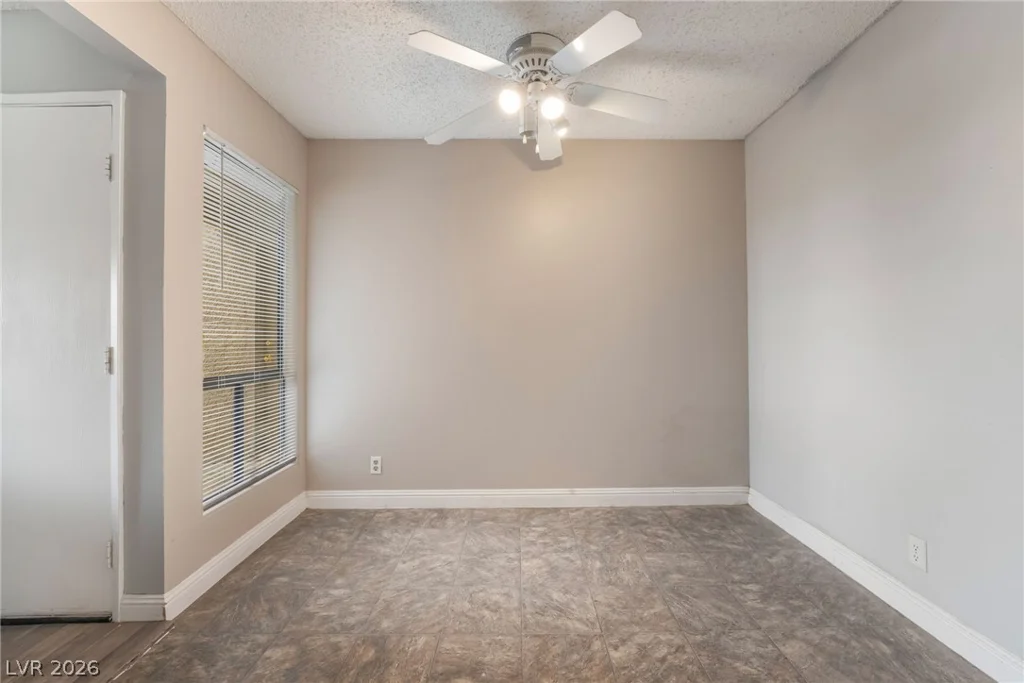 3151 Soaring Gulls, Las Vegas, NV 89128