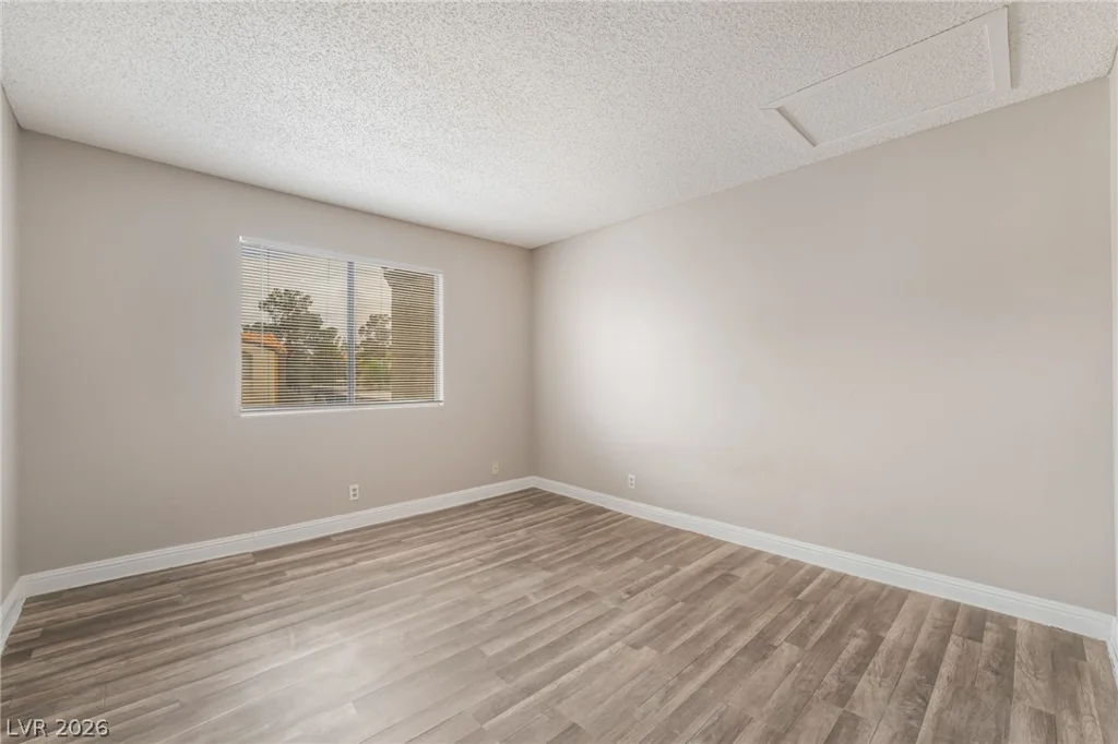 3151 Soaring Gulls, Las Vegas, NV 89128