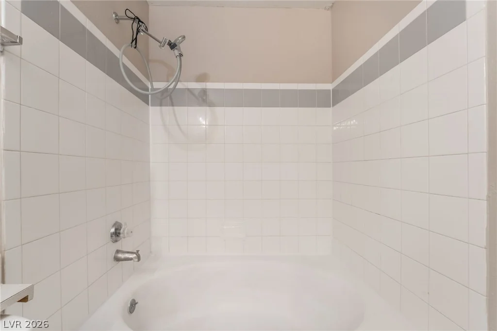 3151 Soaring Gulls, Las Vegas, NV 89128