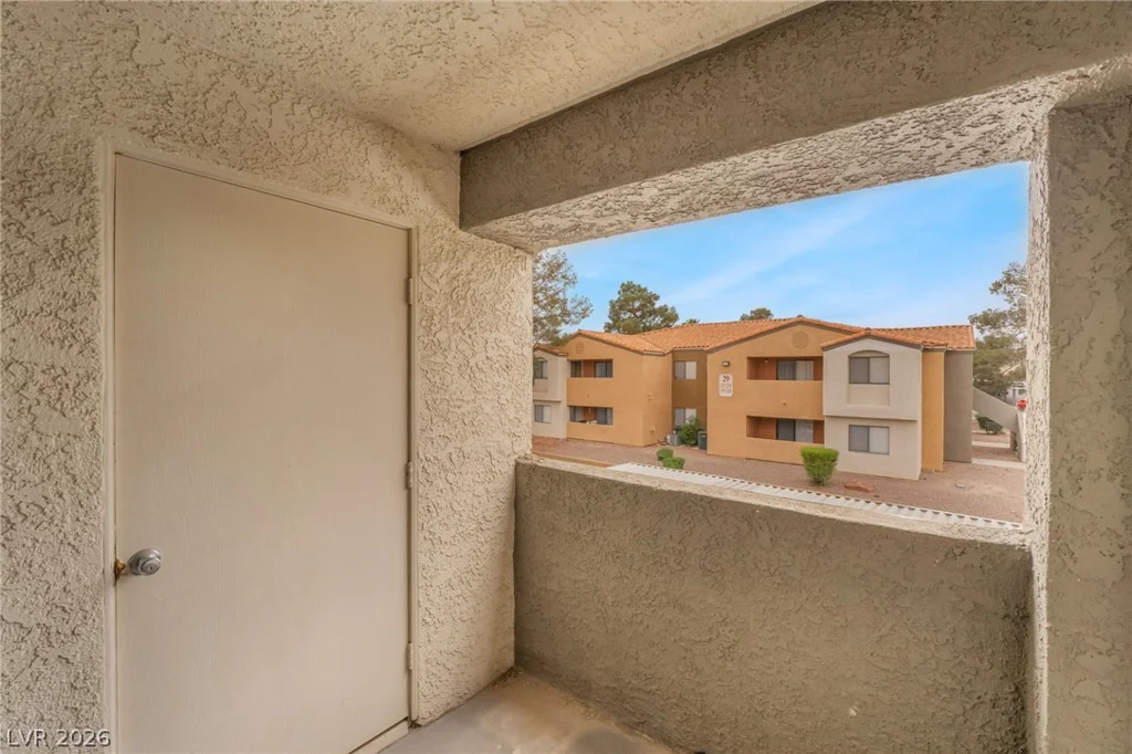 3151 Soaring Gulls, Las Vegas, NV 89128