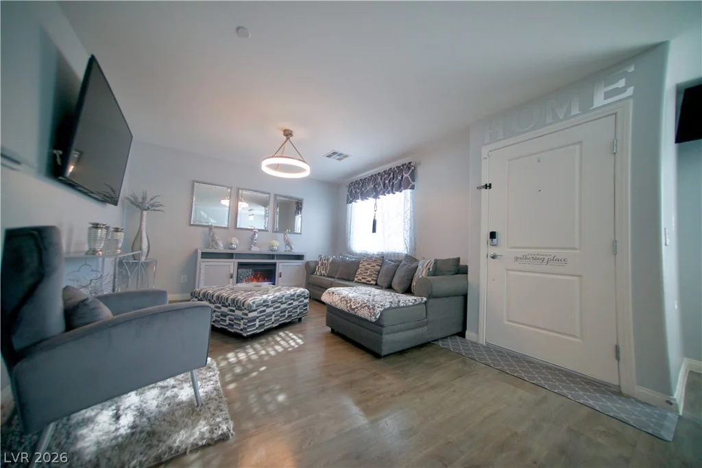 12262 Azure Gate, Las Vegas, NV 89183