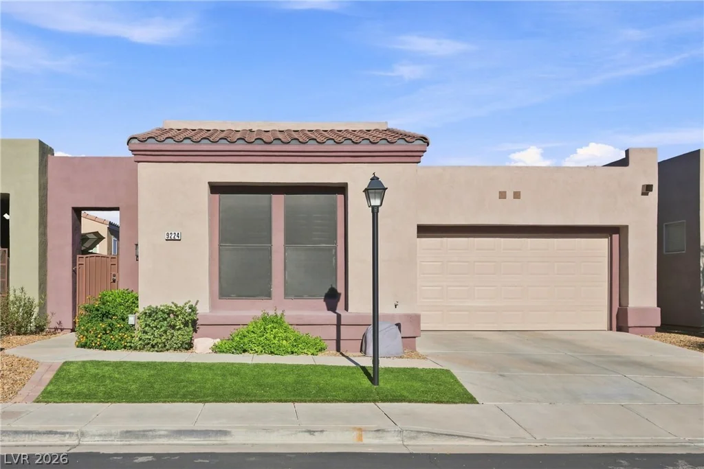 9224 Aqueduct, Las Vegas, NV 89123