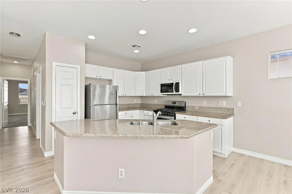 6453 Melville Grove, Las Vegas, NV 89122