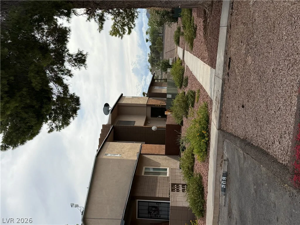 209 Van Wagenen, Henderson, NV 89015