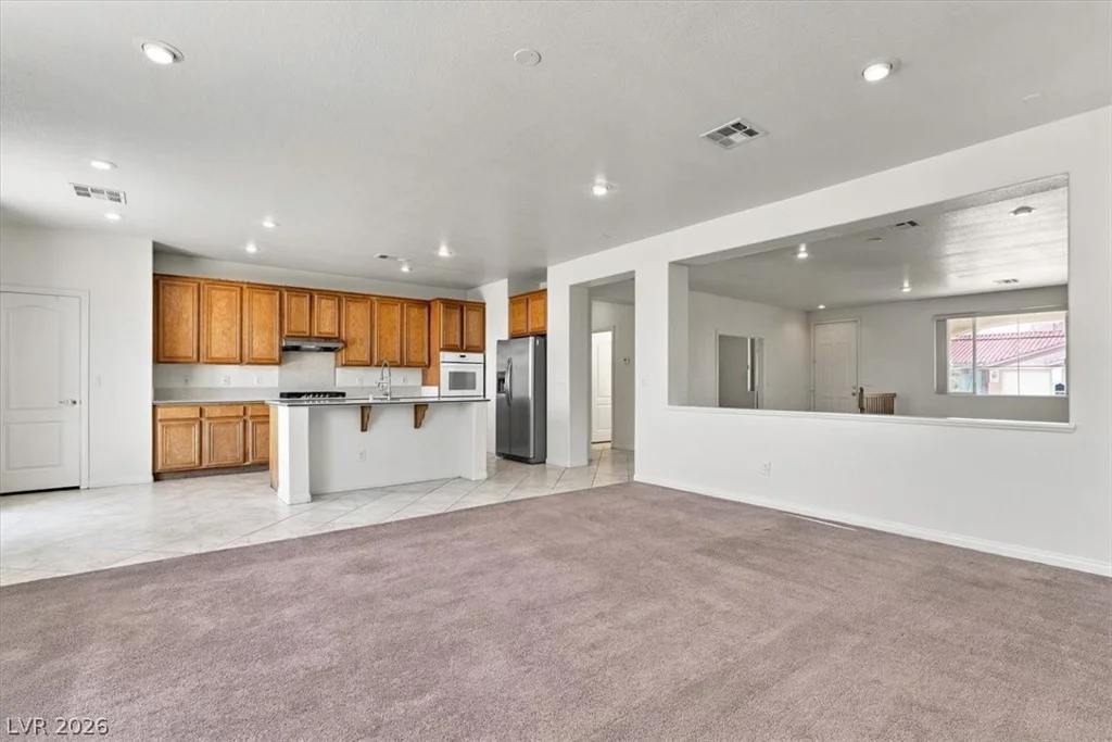1017 Pearl Peak, Las Vegas, NV 89110