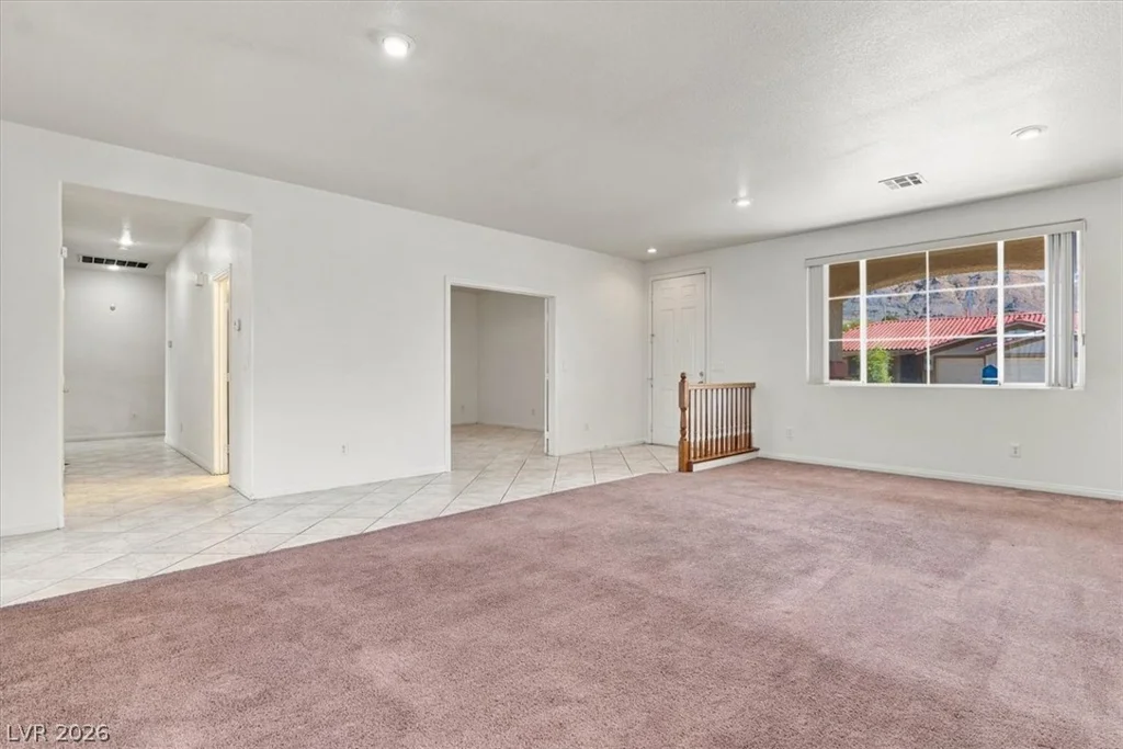 1017 Pearl Peak, Las Vegas, NV 89110