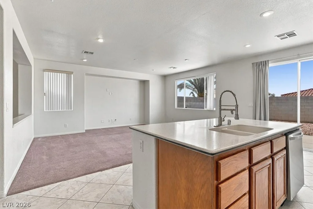 1017 Pearl Peak, Las Vegas, NV 89110