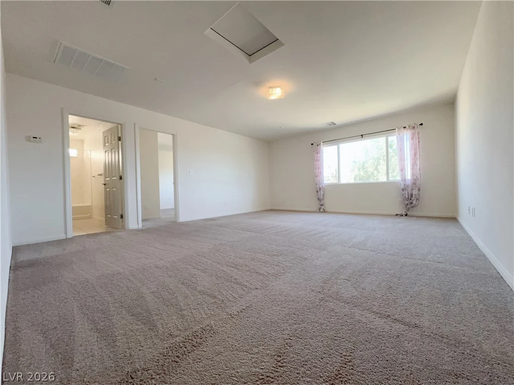 9852 Giant Steps, Las Vegas, NV 89141
