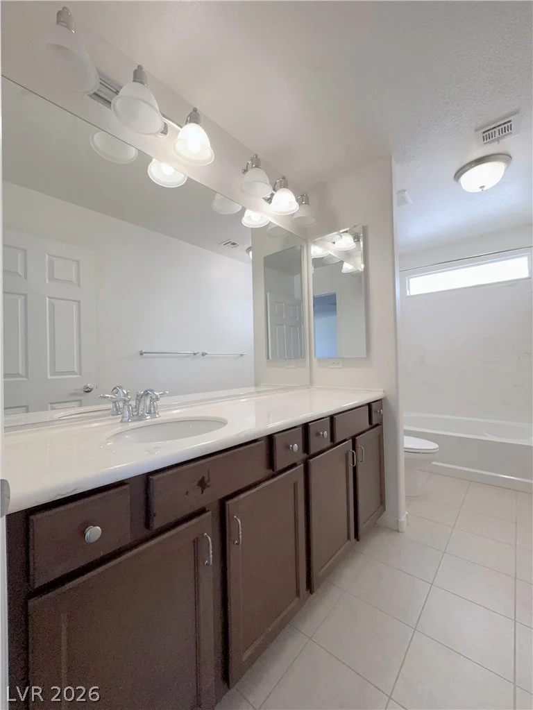 9852 Giant Steps, Las Vegas, NV 89141