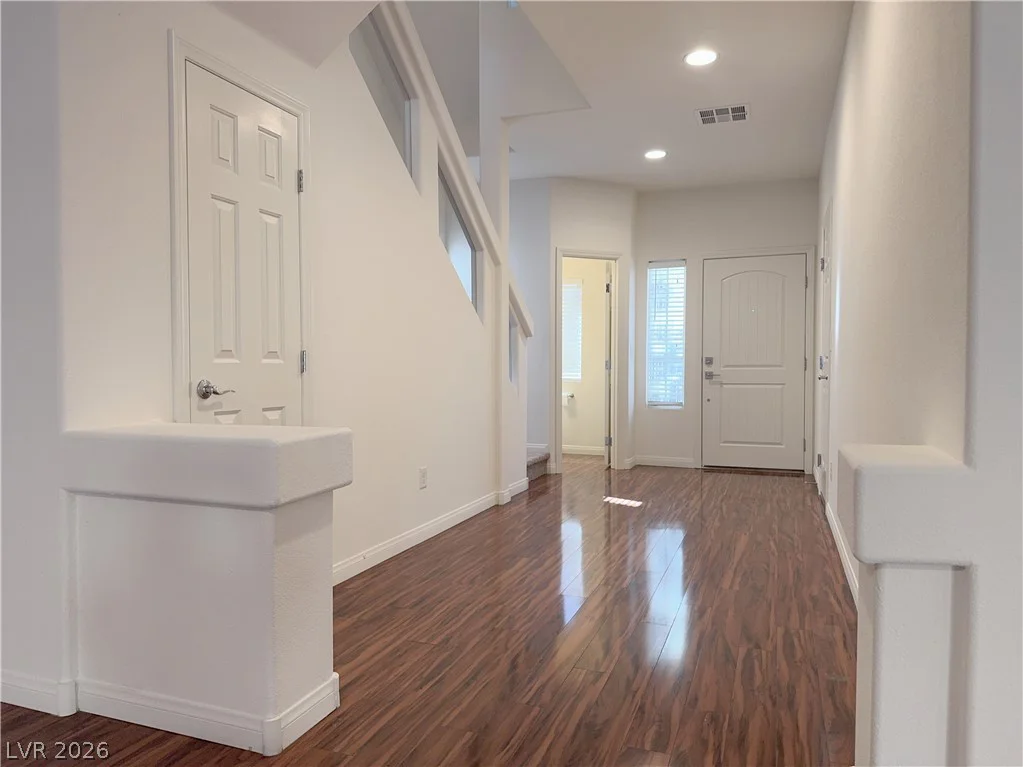 9852 Giant Steps, Las Vegas, NV 89141