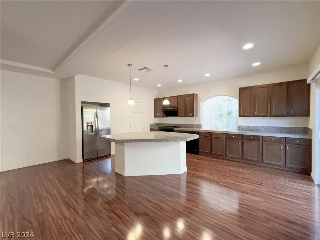 9852 Giant Steps, Las Vegas, NV 89141