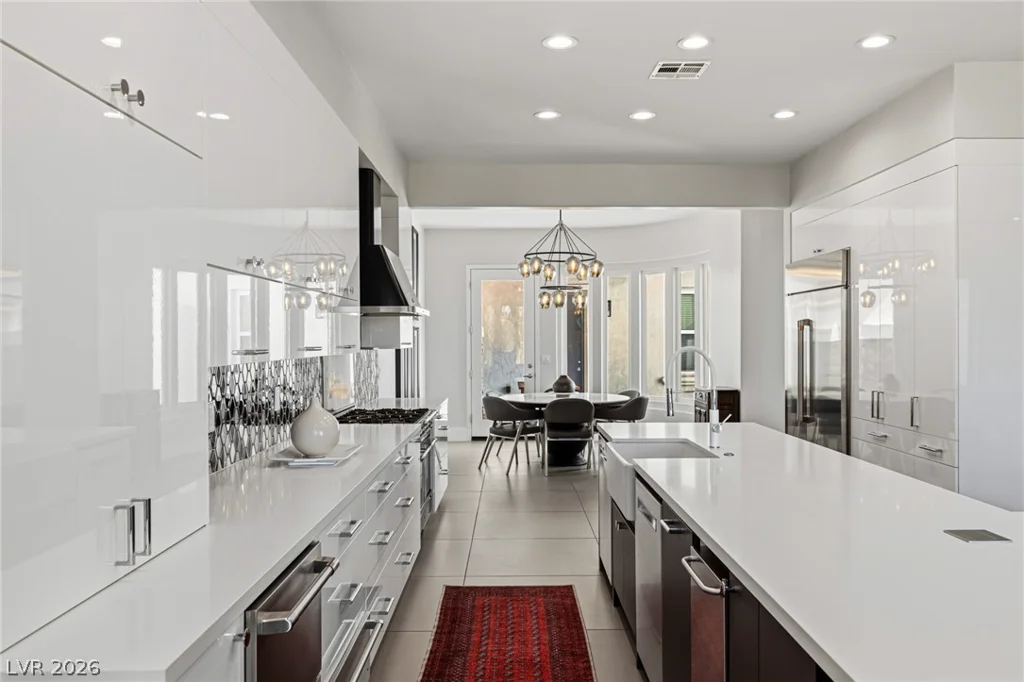 2042 Country Cove, Las Vegas, NV 89135