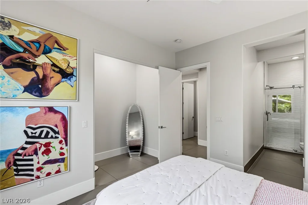 2042 Country Cove, Las Vegas, NV 89135